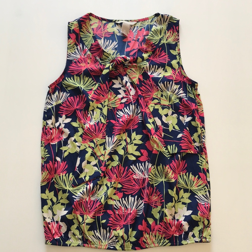 Banana Republic Blouse - Size XS. Great condition